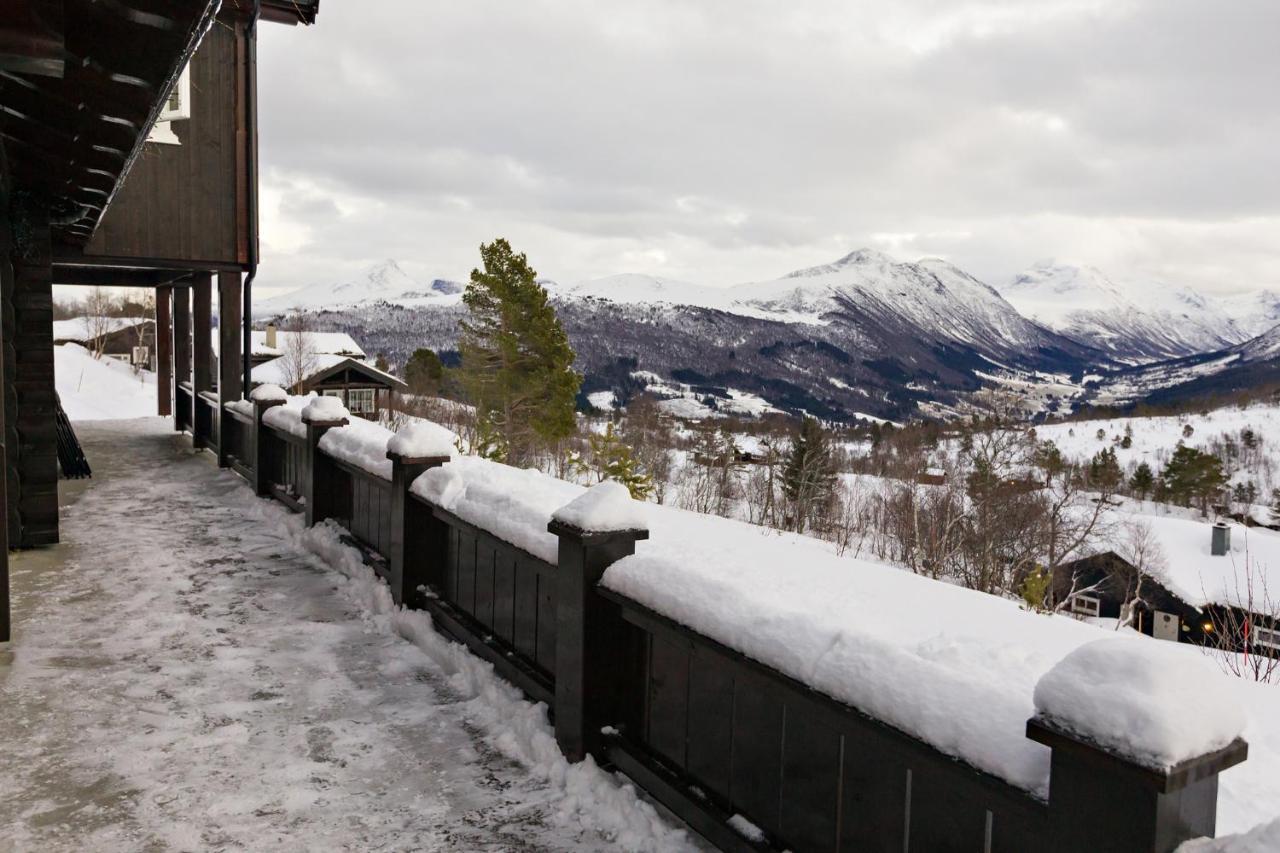 סטראנדה Strandafjellet Mountain Lodge מראה חיצוני תמונה