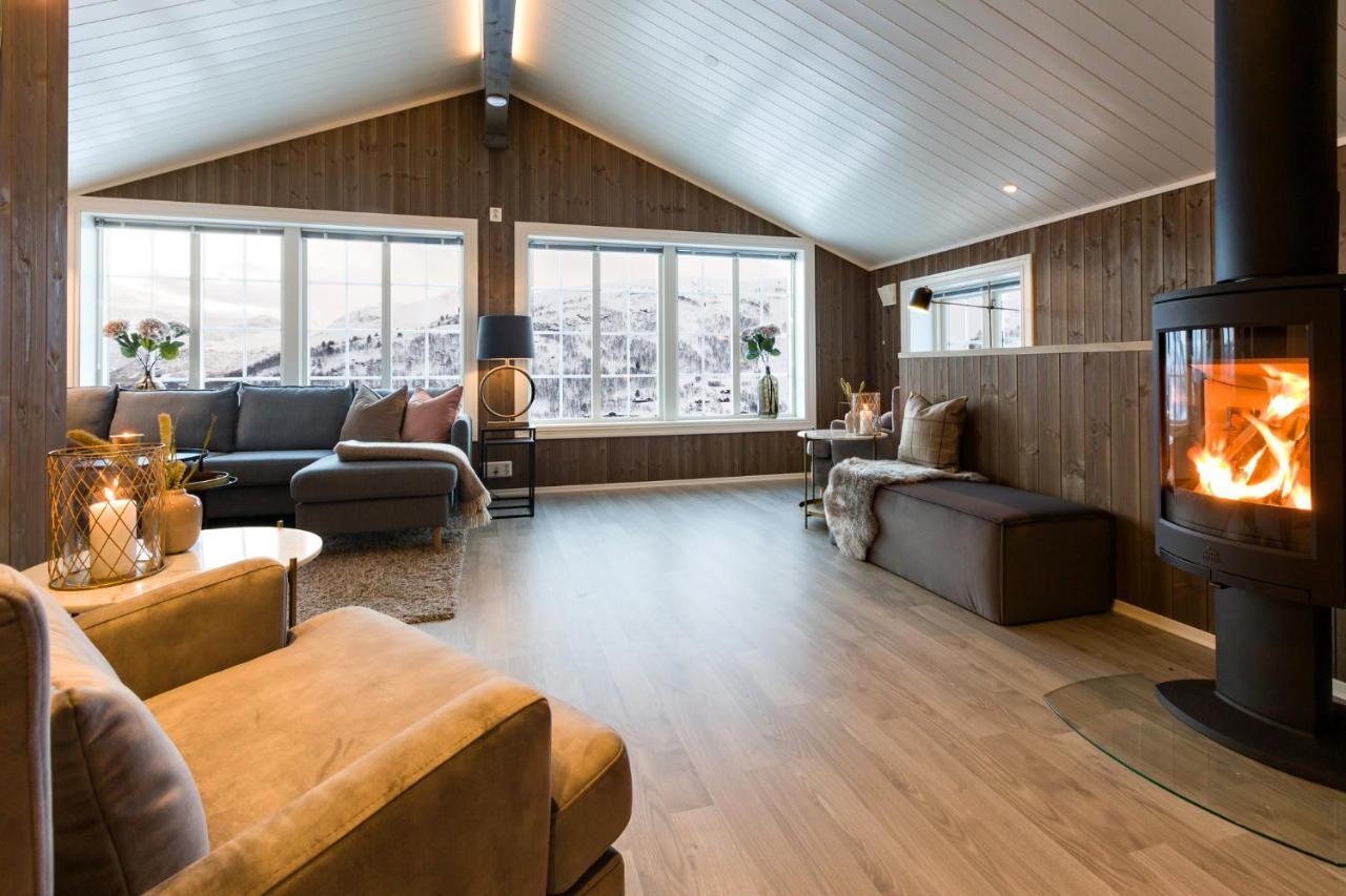 סטראנדה Strandafjellet Mountain Lodge מראה חיצוני תמונה